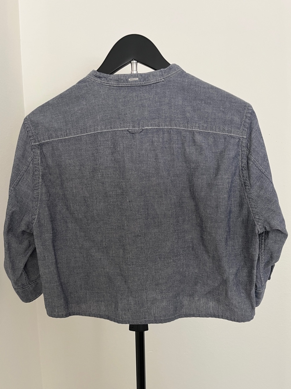 🇬🇧 AllSaints Cropped Band-Collar Chambray Top | London Cool | Small - Picture 3 of 11